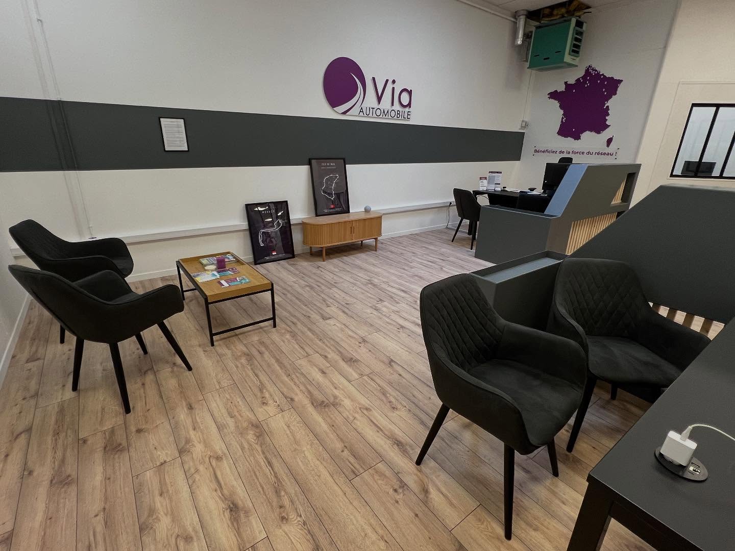 via-automobile-agence-alençons-3.jpg